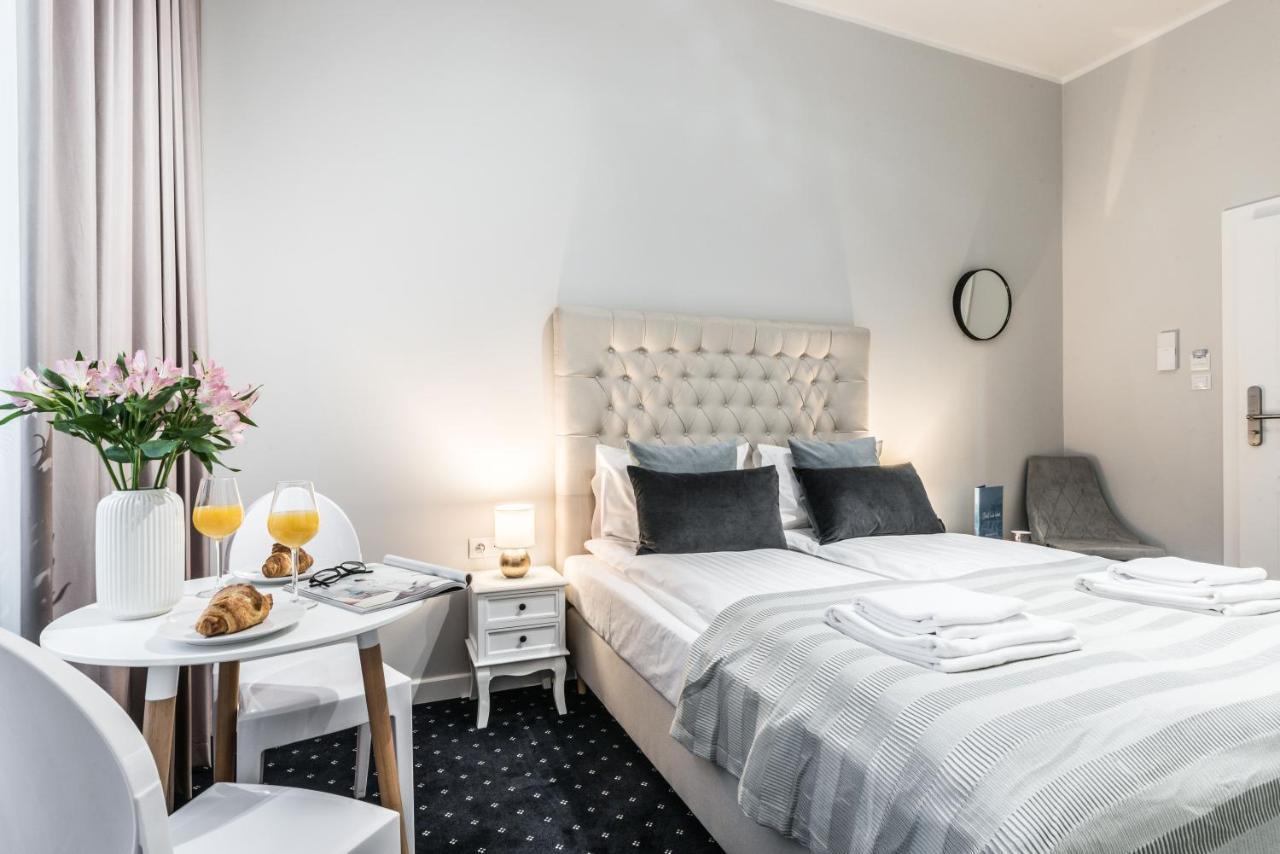 Serenity Aparthotels - Old Town Poznan By Friendly Apartments Bagian luar foto